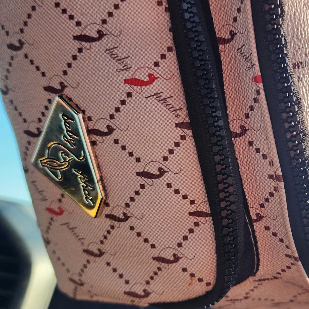 Baby Phat Sling Bag Fanny Back EUC Adjustable - Picture 4 of 4